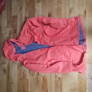 Helly Hansen women's peach size small rain Waterproof coat‎